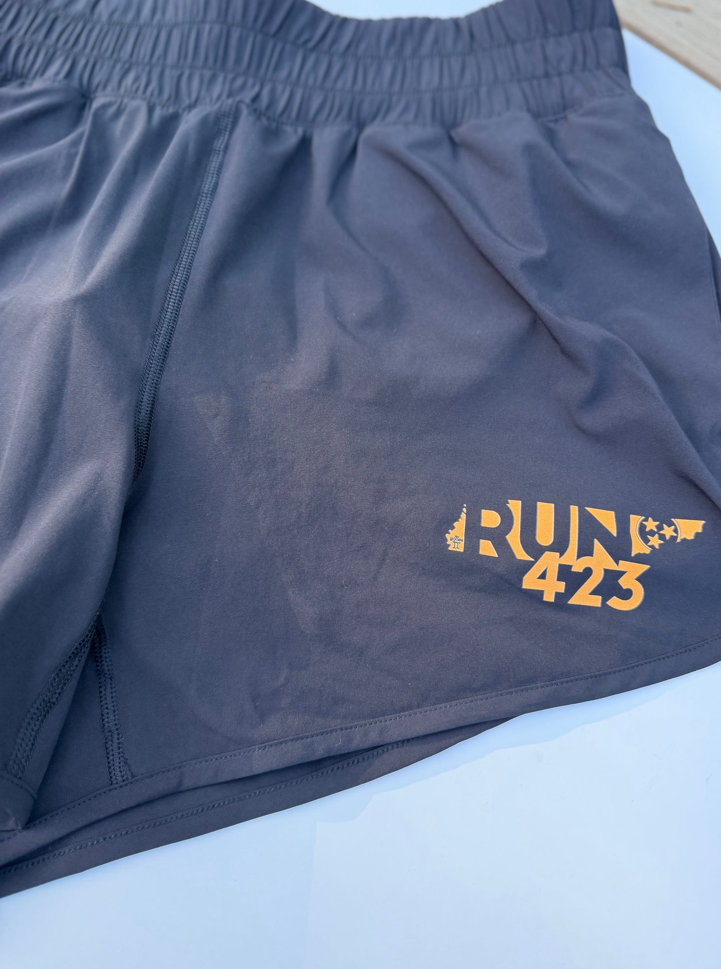 The Goose Chase Motion Shorts - Run423